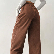 Charger l'image dans la galerie, Pantalon en velours ample pour femmes