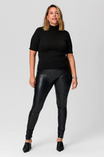 Charger l'image dans la galerie, pantalon legging en cuir