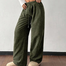Charger l'image dans la galerie, Pantalon en velours ample pour femmes
